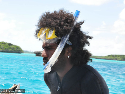 Emmanuel écoute les dernières instructions...